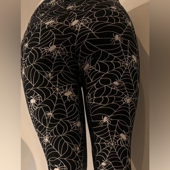 various Pants - SPIDERS 🕷️ Feels like cuddled in a fleece Lots of stretching M-L Super Soft